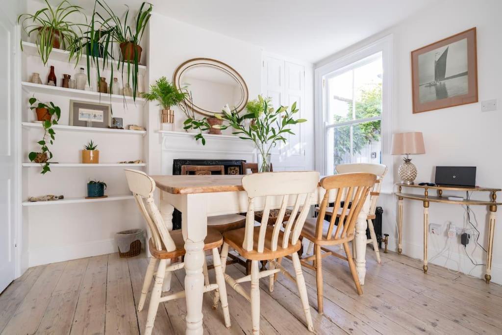 Boat House, Relax In A Whitstable Fisherman'S Cottage Εξωτερικό φωτογραφία