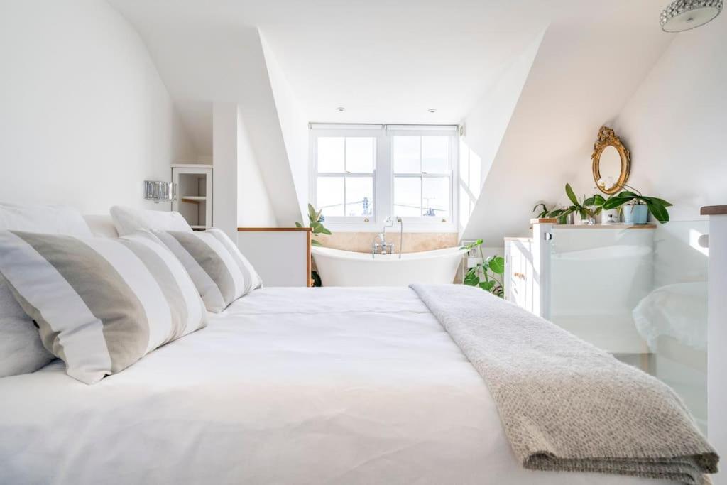 Boat House, Relax In A Whitstable Fisherman'S Cottage Εξωτερικό φωτογραφία